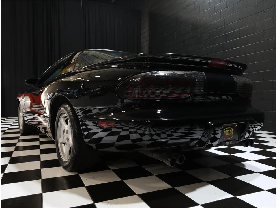 1996 Pontiac Firebird 4th Gen - Image 19 of 31