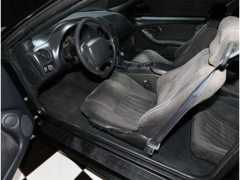 1996 Pontiac Firebird 4th Gen - Image 3 of 31
