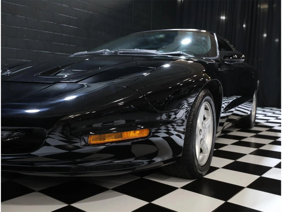 1996 Pontiac Firebird 4th Gen - Image 9 of 31