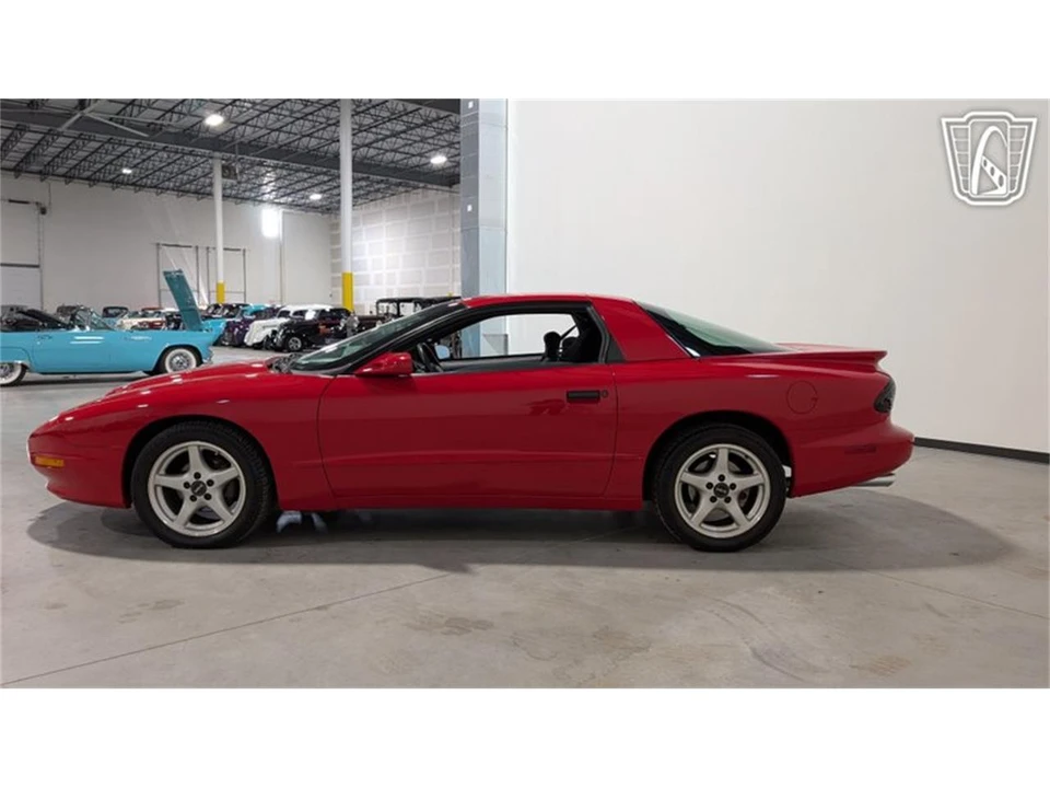 1996 Pontiac Firebird 4th Gen - Image 6 of 31