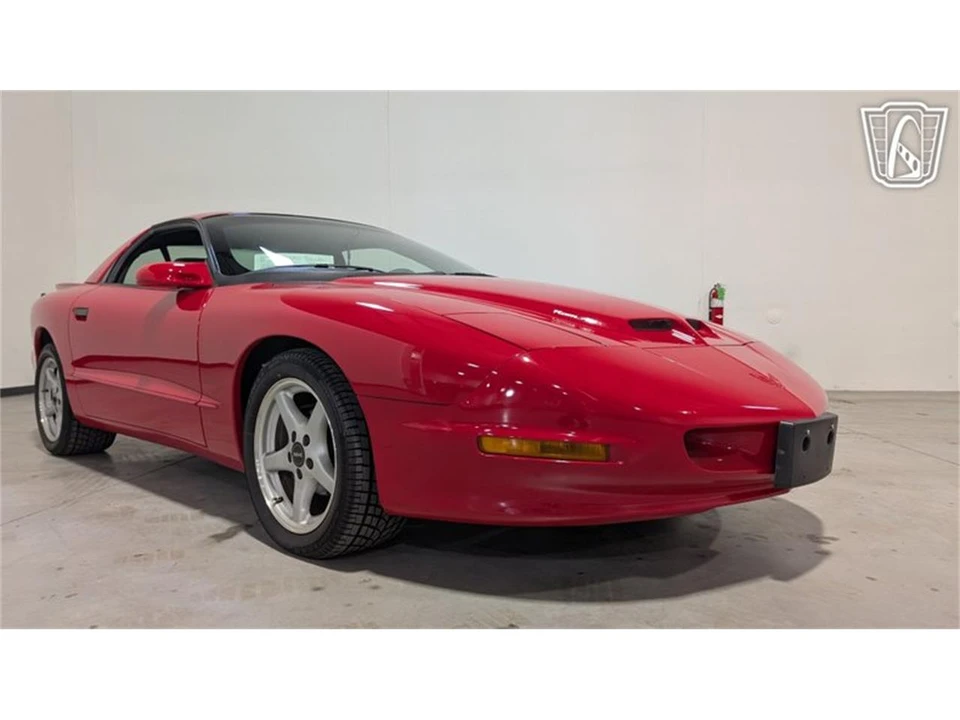 1996 Pontiac Firebird 4th Gen - Image 21 of 31