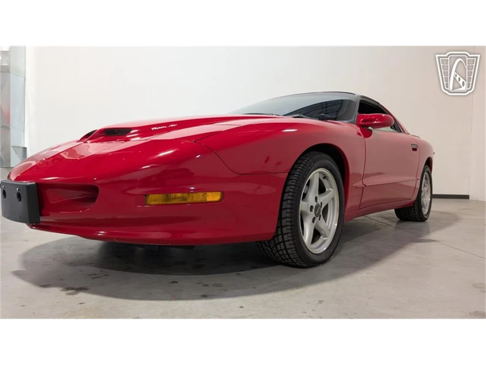 1996 Pontiac Firebird 4th Gen - Image 3 of 31