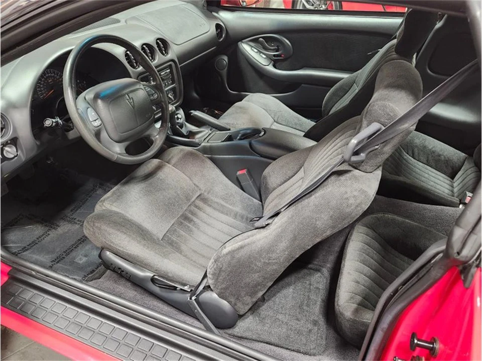 1996 Pontiac Firebird 4th Gen - Image 8 of 31