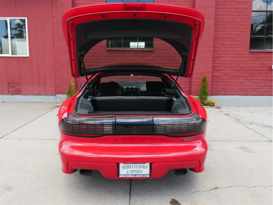 1996 Pontiac Firebird 4th Gen - Image 13 of 31