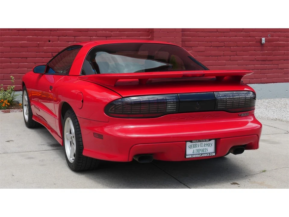 1996 Pontiac Firebird 4th Gen - Image 9 of 31