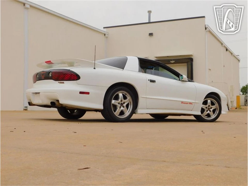 1996 Pontiac Firebird 4th Gen - Image 23 of 31