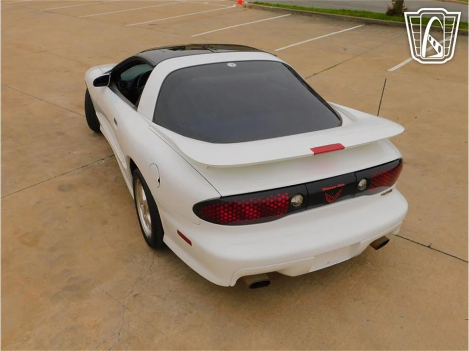 1996 Pontiac Firebird 4th Gen - Image 14 of 31