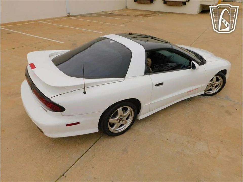 1996 Pontiac Firebird 4th Gen - Image 25 of 31