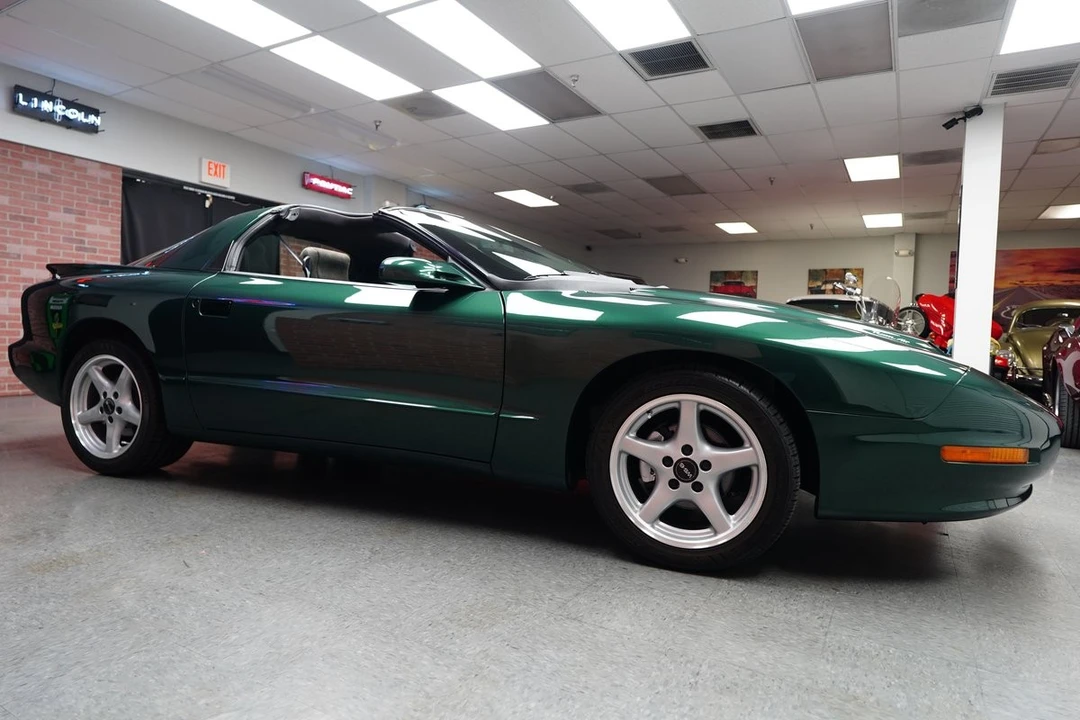1996 Pontiac Firebird 4th Gen - Image 12 of 21