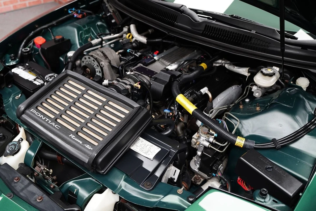 1996 Pontiac Firebird 4th Gen - Image 17 of 21