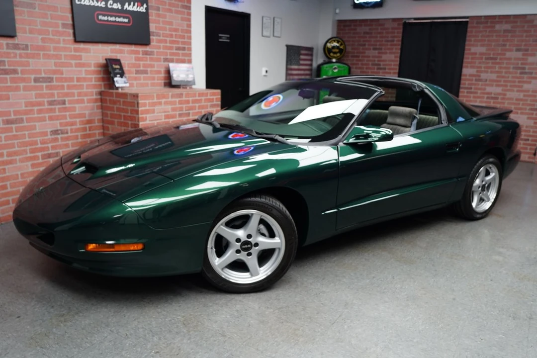 1996 Pontiac Firebird 4th Gen - Image 6 of 21