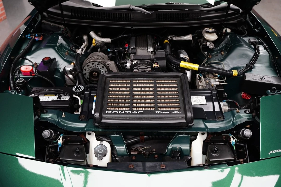 1996 Pontiac Firebird 4th Gen - Image 16 of 21