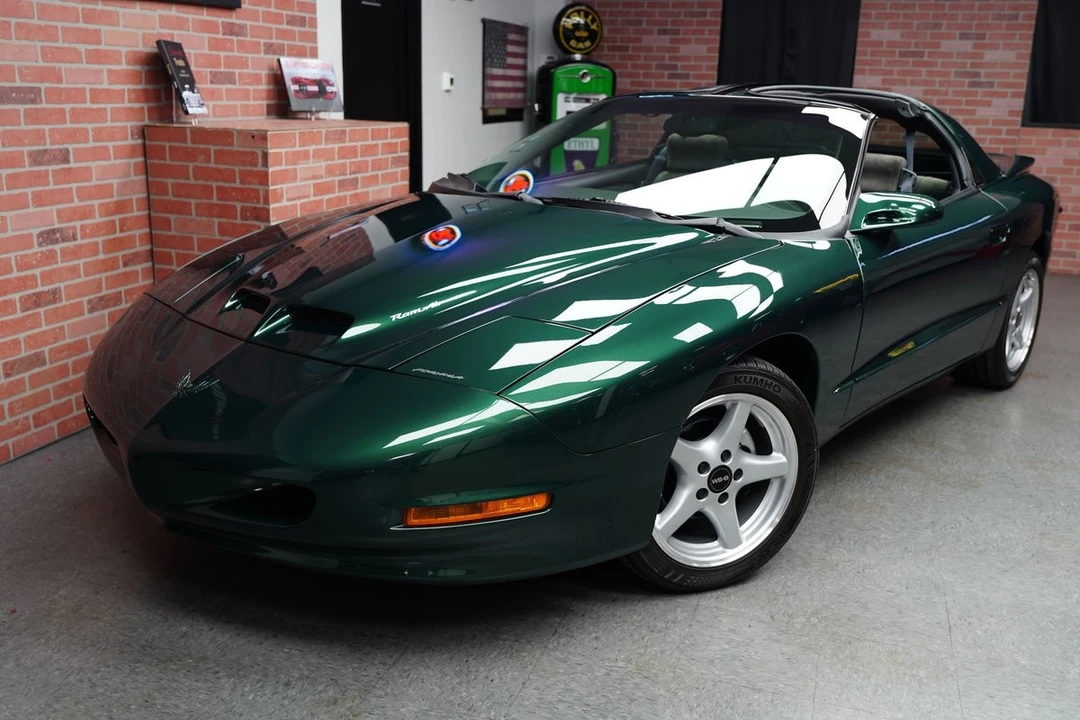 1996 Pontiac Firebird 4th Gen - Image 5 of 21