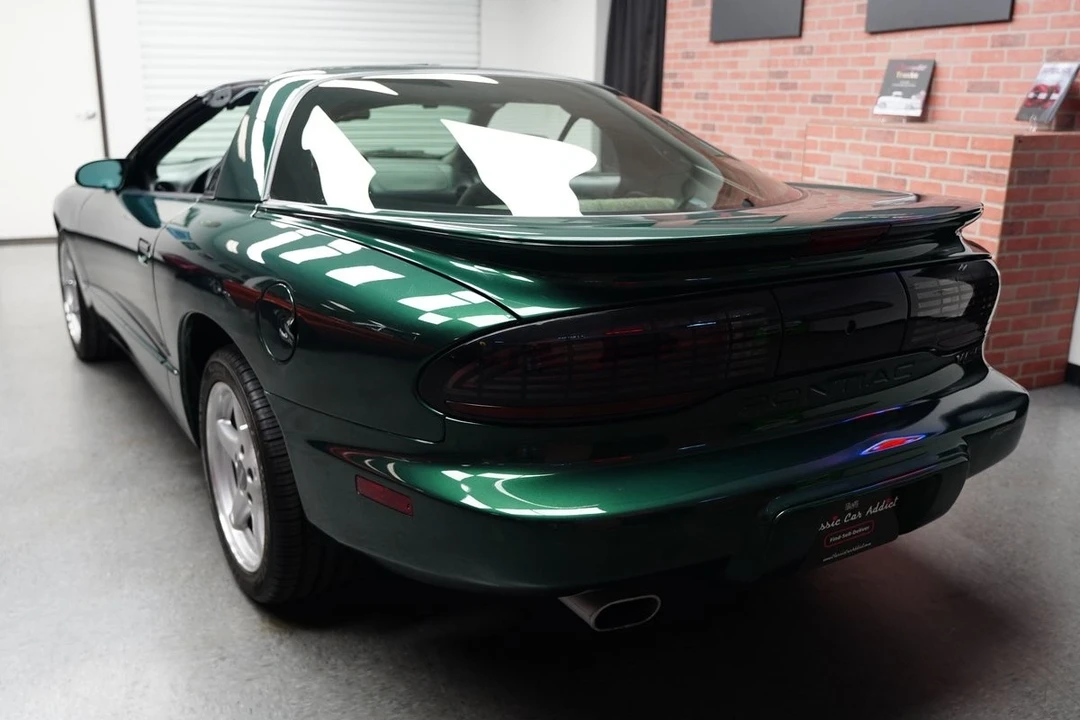 1996 Pontiac Firebird 4th Gen - Image 10 of 12