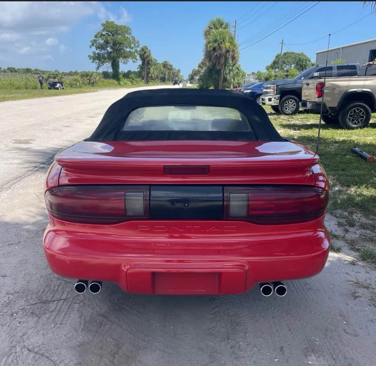 1996 Pontiac Firebird 4th Gen - Image 8 of 12