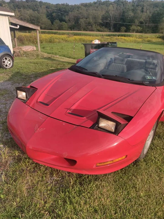 1996 Pontiac Firebird 4th Gen - Image 3 of 10