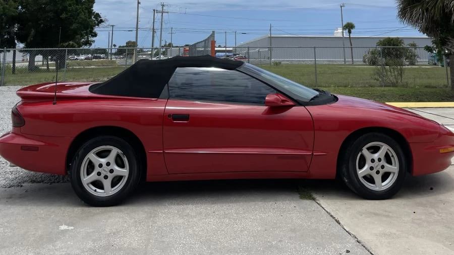1996 Pontiac Firebird 4th Gen - Image 8 of 14