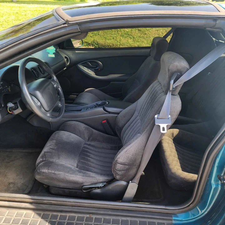 1996 Pontiac Firebird 4th Gen - Image 10 of 19