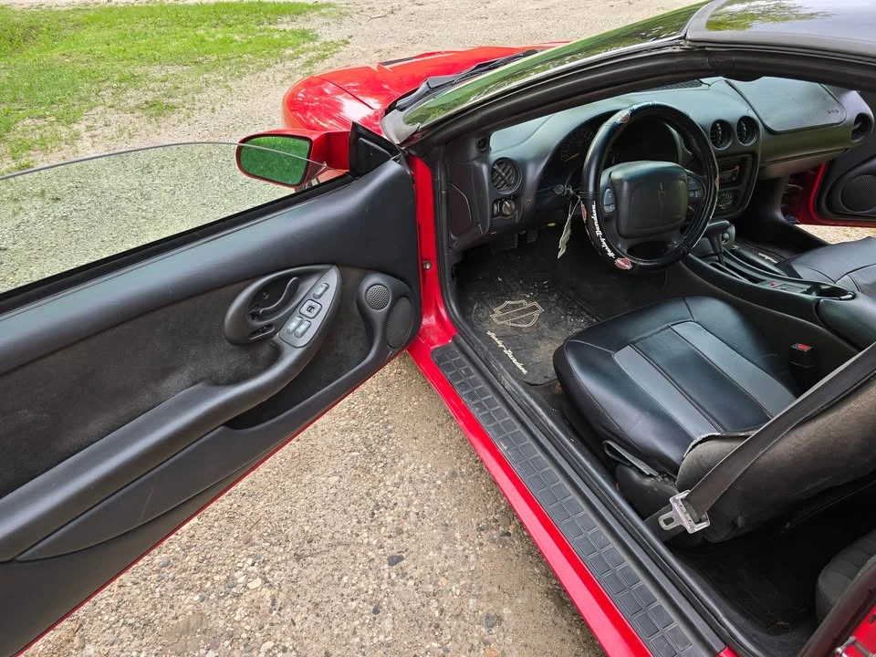 1996 Pontiac Firebird 4th Gen - Image 12 of 14