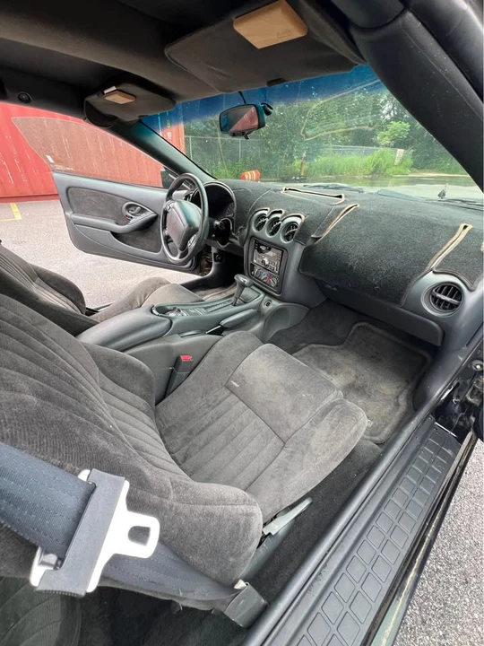 1996 Pontiac Firebird 4th Gen - Image 10 of 16