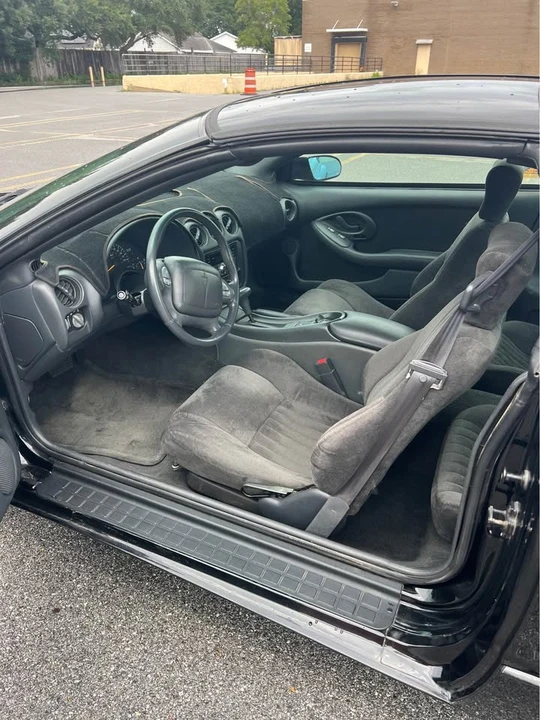 1996 Pontiac Firebird 4th Gen - Image 11 of 16