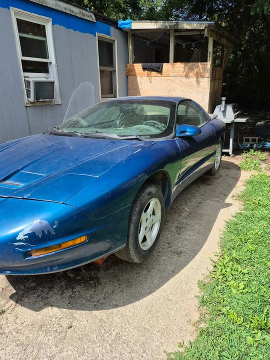 1996 Pontiac Firebird 4th Gen - Image 8 of 9