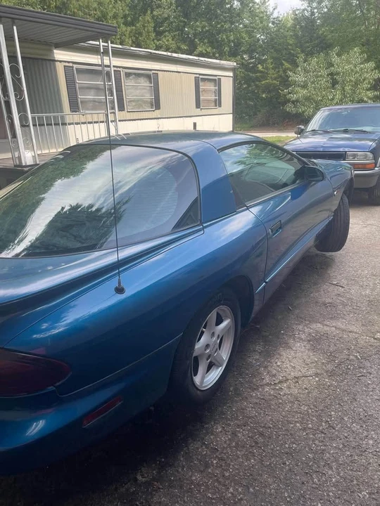 1996 Pontiac Firebird 4th Gen - Image 10 of 11