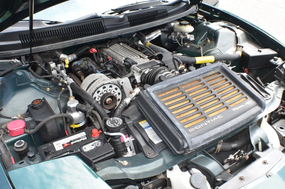 1996 Pontiac Firebird Trans Am 4th Gen - Image 16 of 31