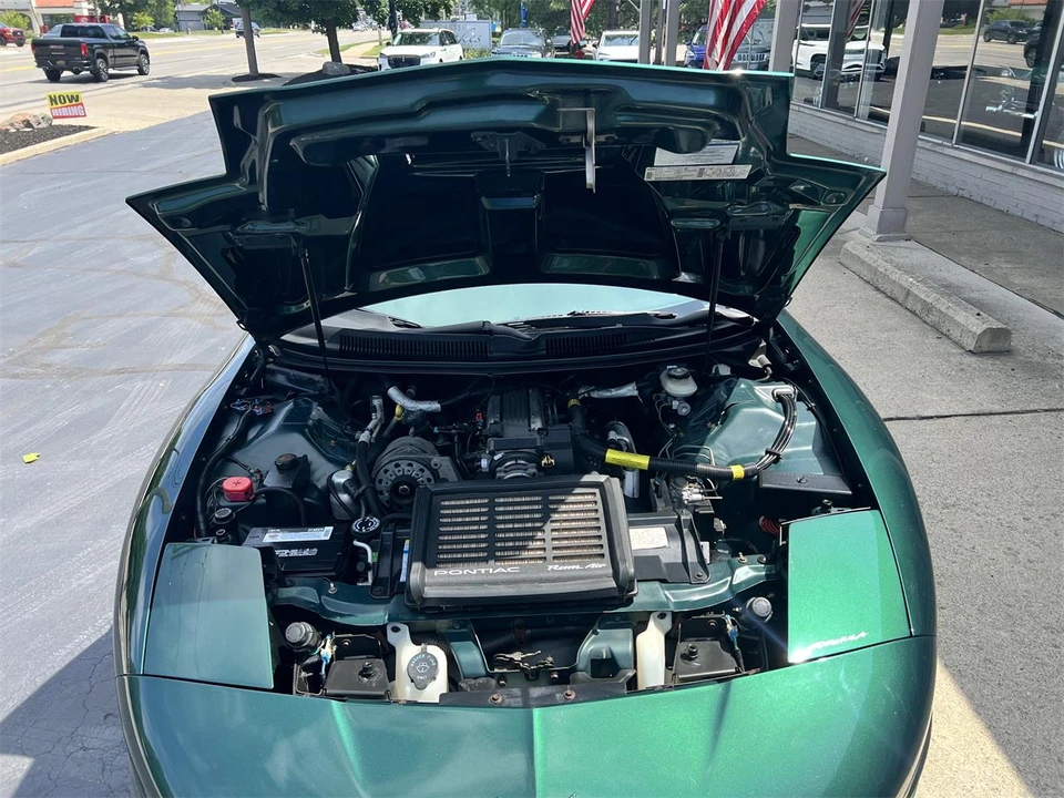 1996 Pontiac Firebird Formula 4th Gen - Image 9 of 28
