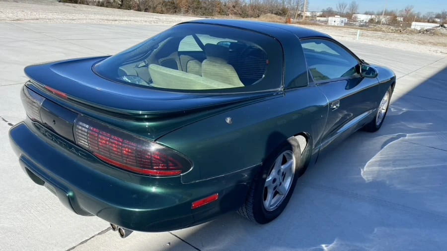 1996 Pontiac Firebird 4th Gen - Image 13 of 15