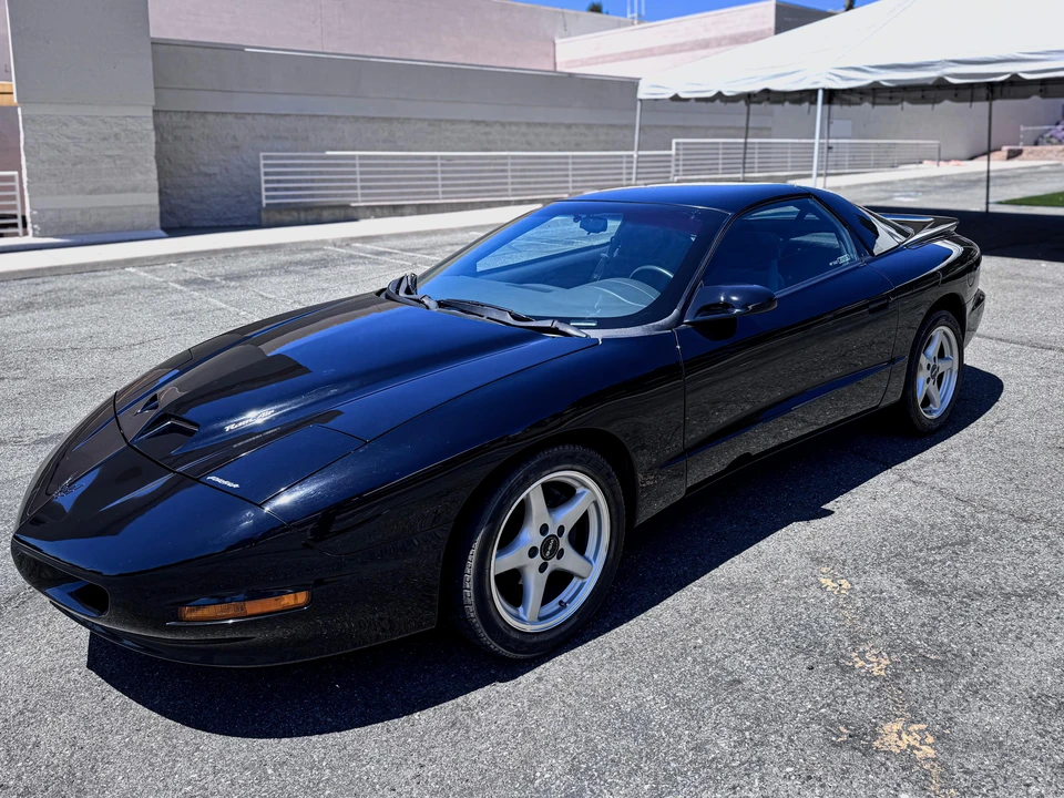 1996 Pontiac Firebird 4th Gen - Image 8 of 25