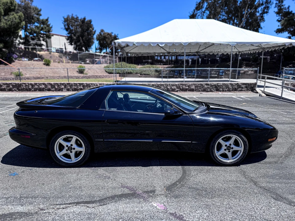 1996 Pontiac Firebird 4th Gen - Image 15 of 25