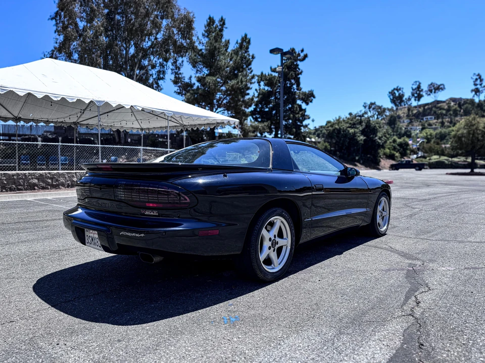 1996 Pontiac Firebird 4th Gen - Image 14 of 25