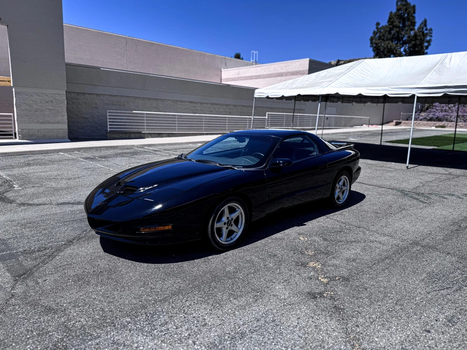 1996 Pontiac Firebird 4th Gen - Image 9 of 25