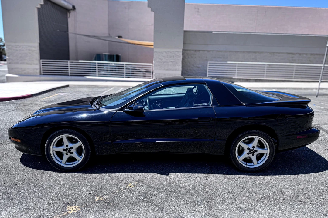 1996 Pontiac Firebird 4th Gen - Image 3 of 25