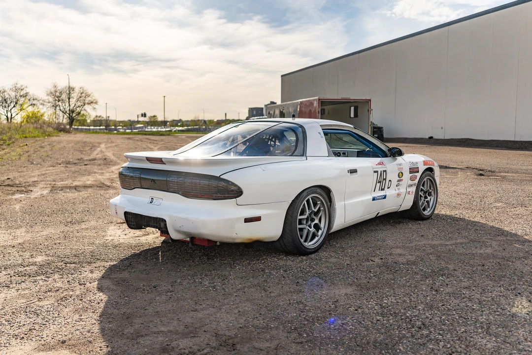 1996 Pontiac Firebird 4th Gen - Image 9 of 31
