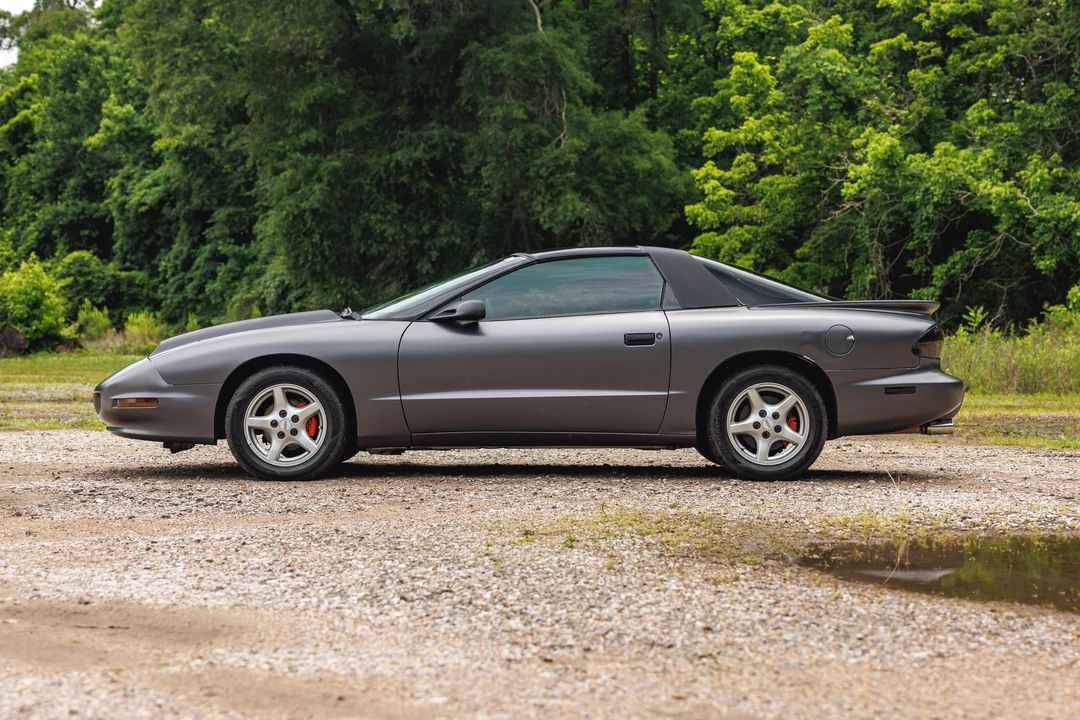1996 Pontiac Firebird Formula 4th Gen - Image 16 of 31