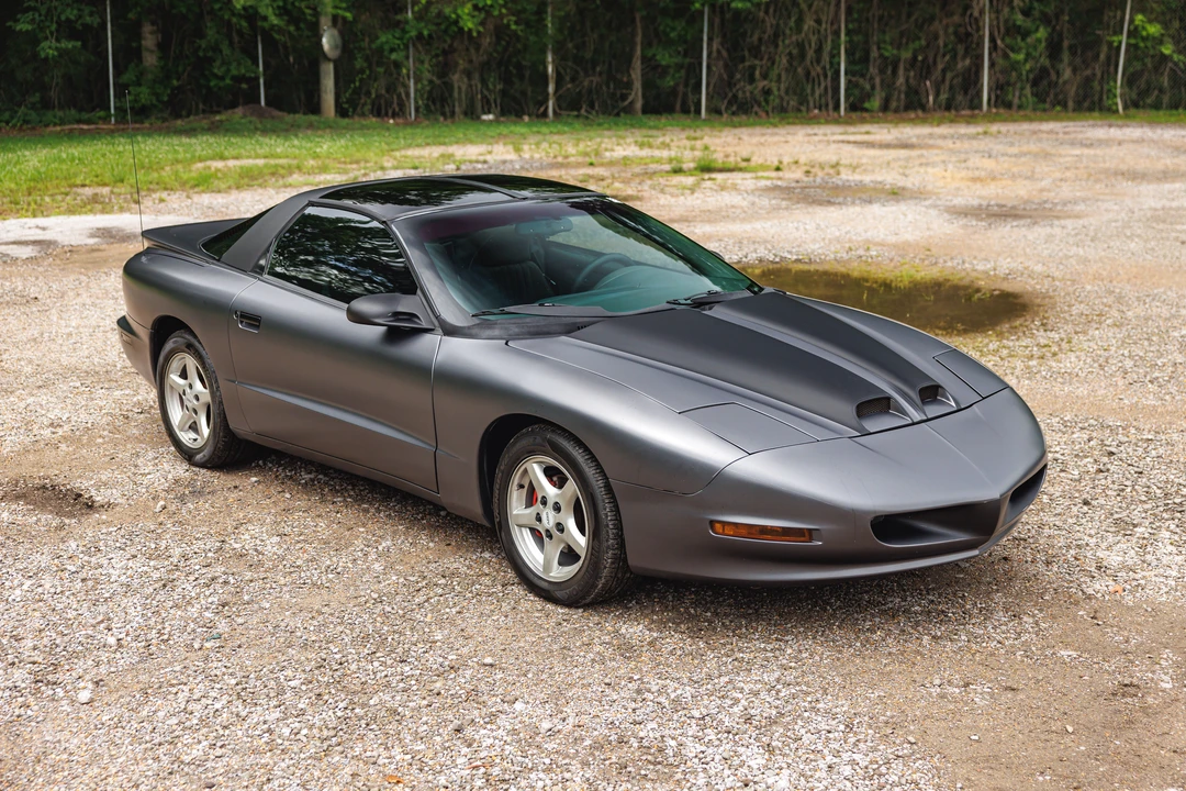 1996 Pontiac Firebird Formula 4th Gen - Image 5 of 31