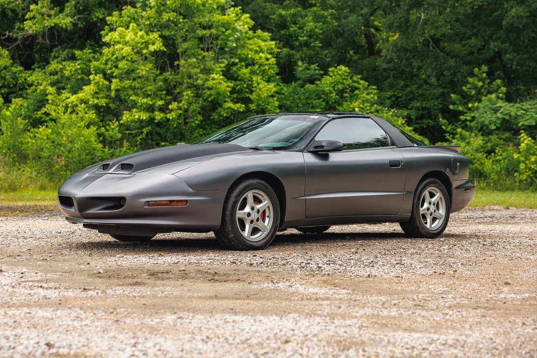 1996 Pontiac Firebird Formula 4th Gen - Image 2 of 31