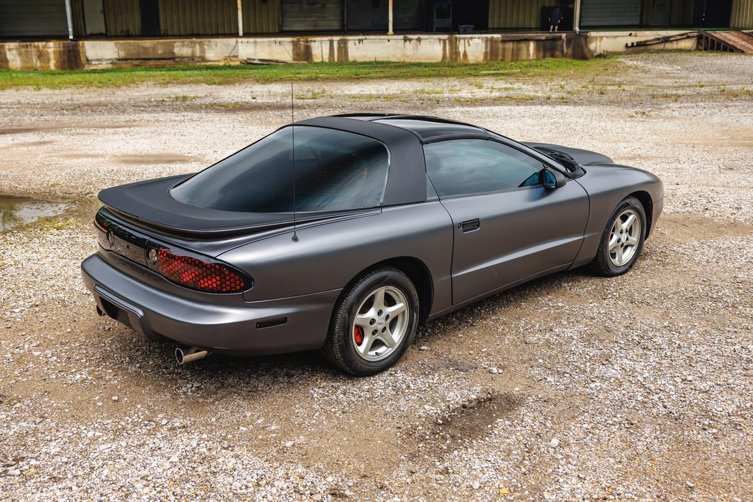 1996 Pontiac Firebird Formula 4th Gen - Image 8 of 31