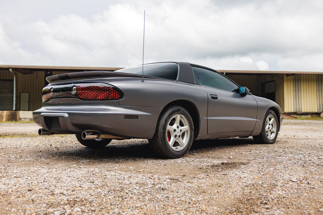 1996 Pontiac Firebird Formula 4th Gen - Image 9 of 31