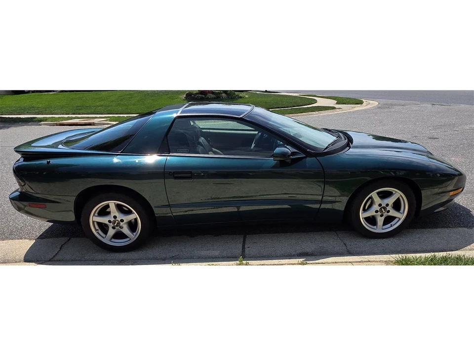 1996 Pontiac Firebird Formula 4th Gen - Image 4 of 31