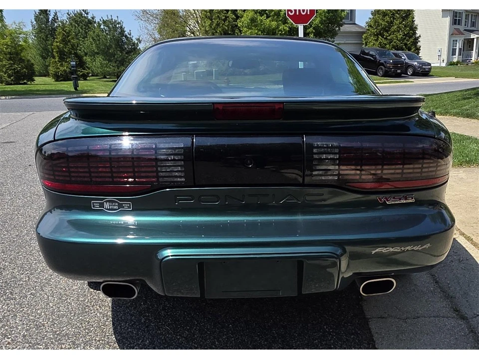 1996 Pontiac Firebird Formula 4th Gen - Image 9 of 31
