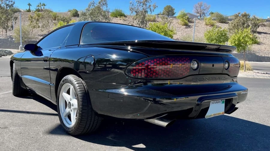 1996 Pontiac Firebird 4th Gen - Image 3 of 20
