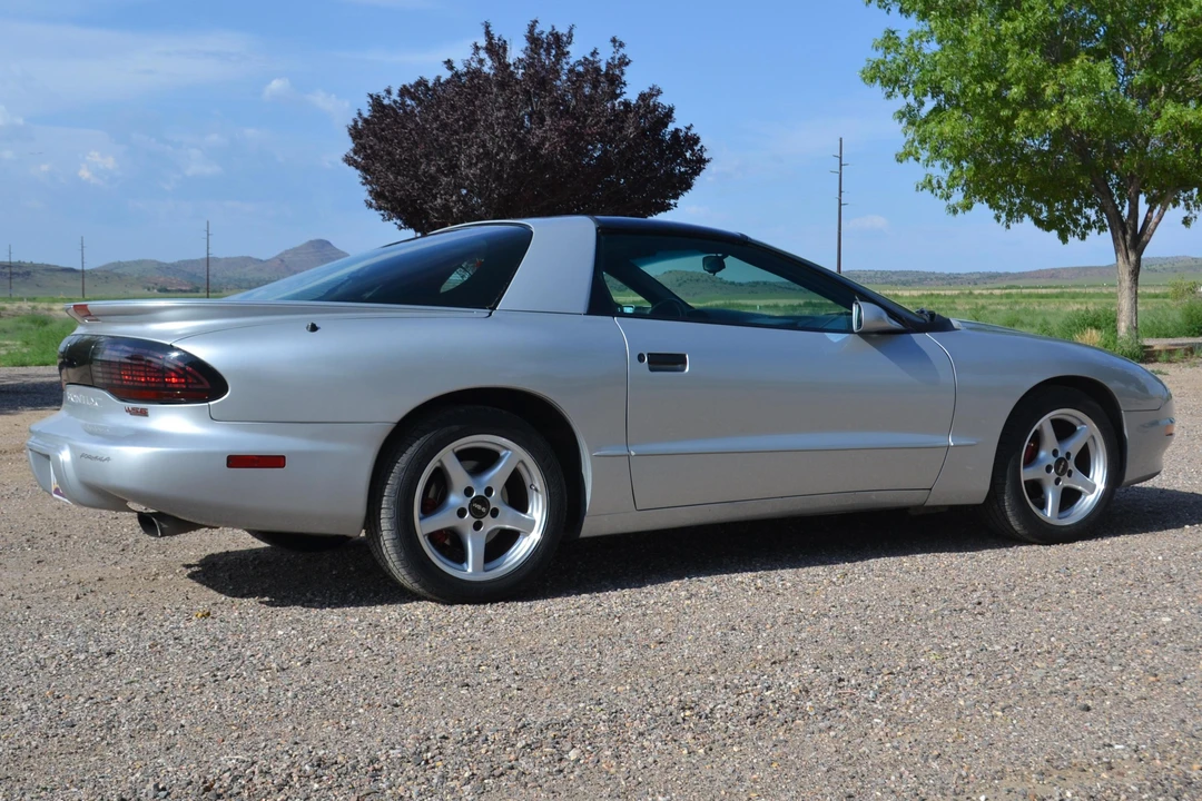 1996 Pontiac Firebird 4th Gen - Image 4 of 5