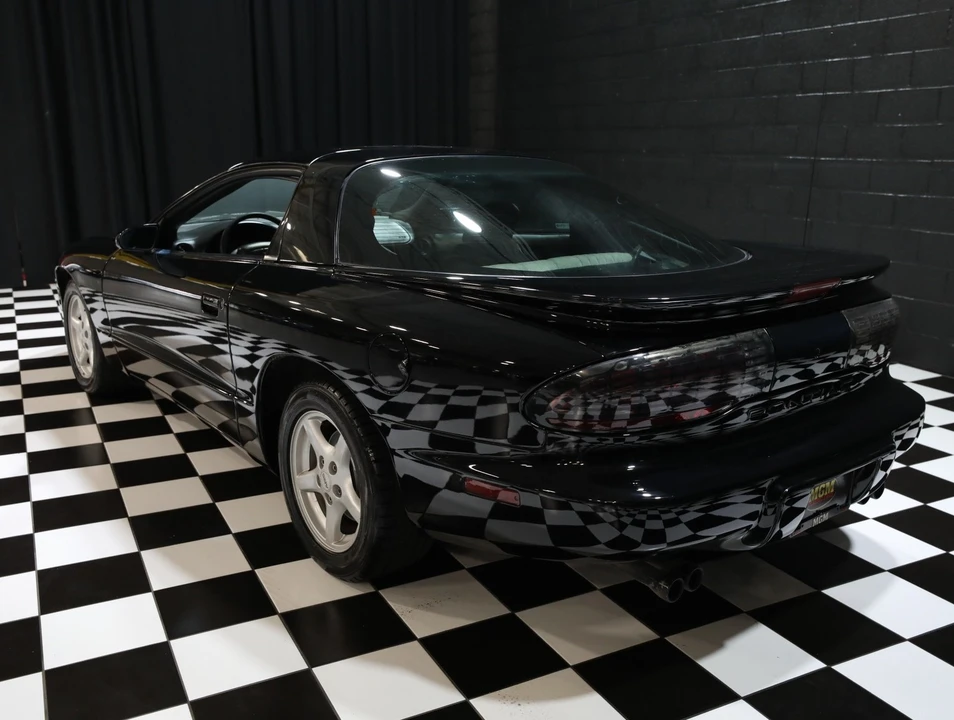 1996 Pontiac Firebird Formula 4th Gen - Image 21 of 31