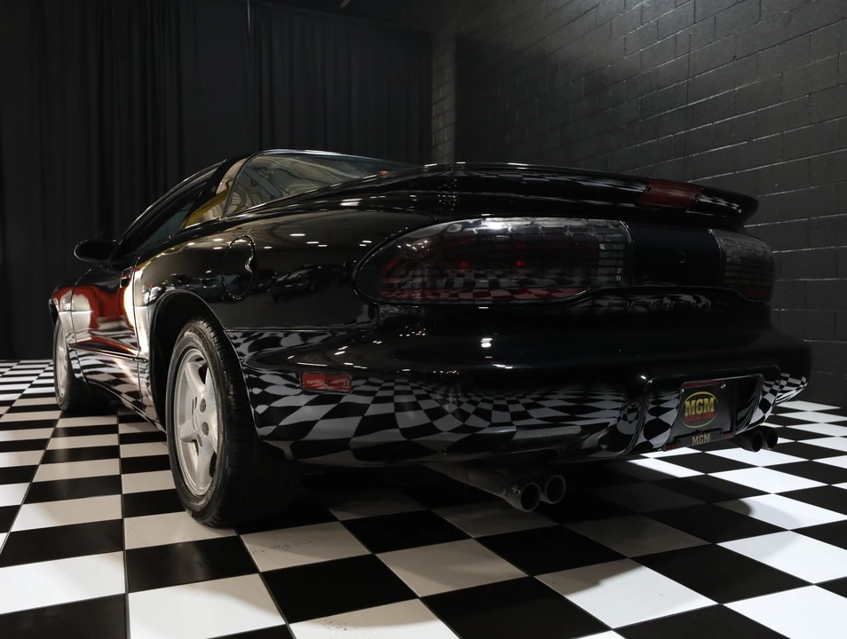 1996 Pontiac Firebird Formula 4th Gen - Image 19 of 31