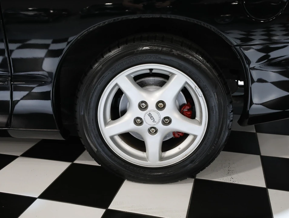 1996 Pontiac Firebird Formula 4th Gen - Image 28 of 31