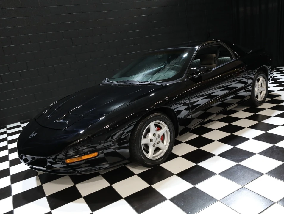 1996 Pontiac Firebird Formula 4th Gen - Image 8 of 31