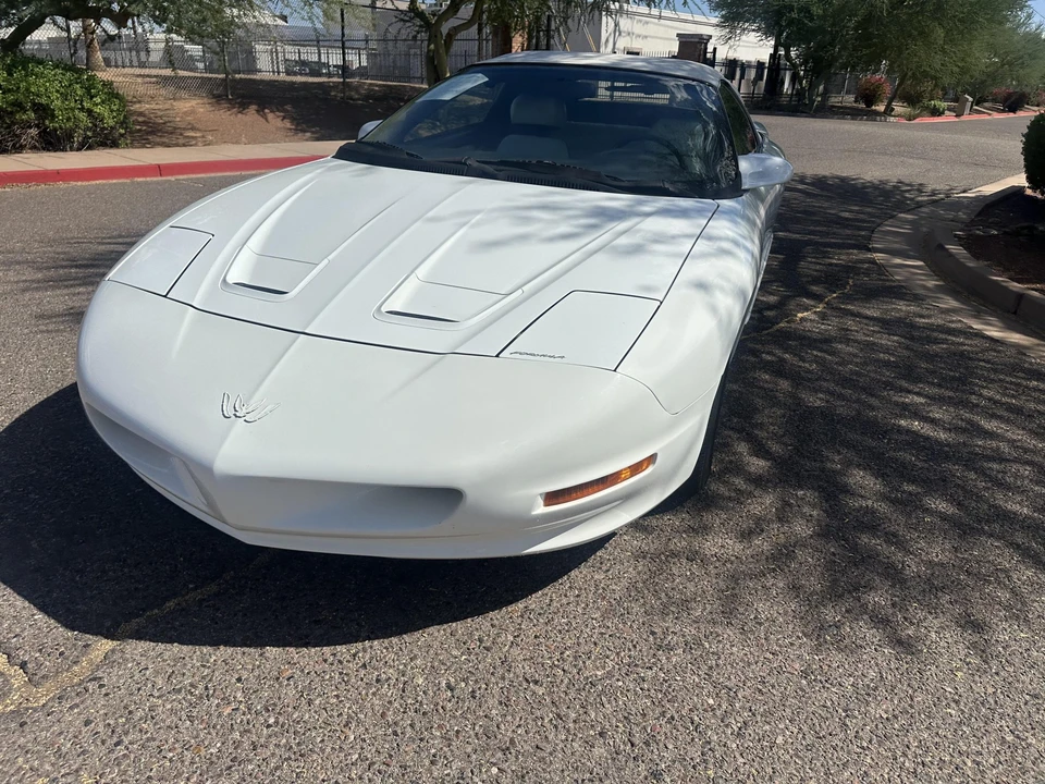 1996 Pontiac Firebird 4th Gen - Image 5 of 31